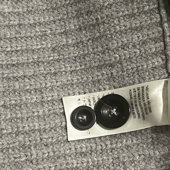 Levi’s Made and Crafted Grey Wool and Cashmere Cardigan with elbow patches sz 4 - Picture 6 of 9